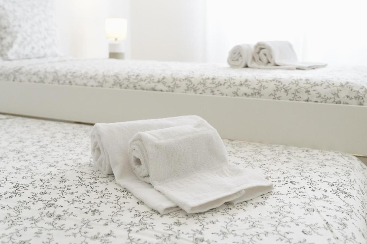 Host Wise - Sweet & Sunny Flat - Ace Location Lejlighed Quarteira Eksteriør billede